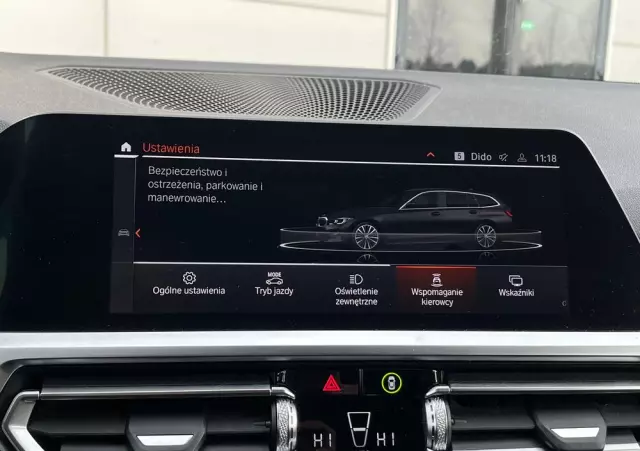 BMW Seria 3 320d xDrive Sport Line