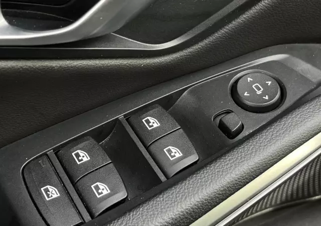 BMW Seria 3 320d xDrive Sport Line