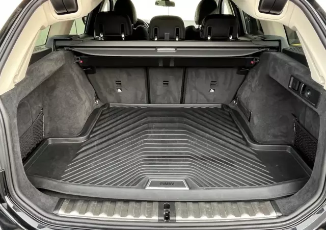 BMW Seria 3 320d xDrive Sport Line