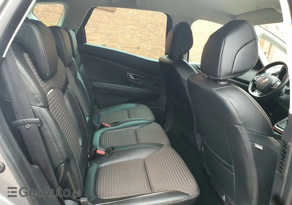 RENAULT Scenic TCe 140 GPF EDC INTENS