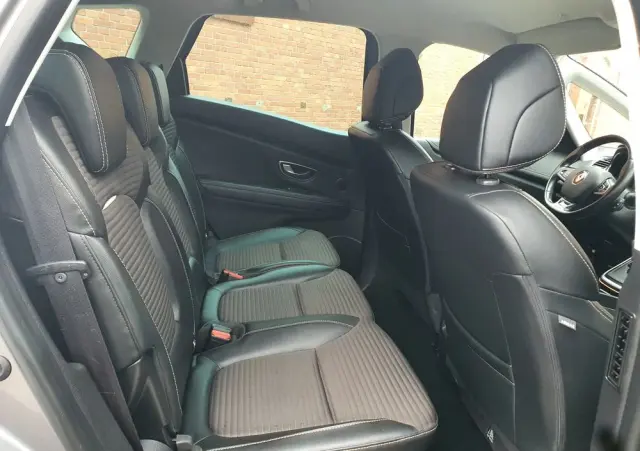 RENAULT Scenic TCe 140 GPF EDC INTENS