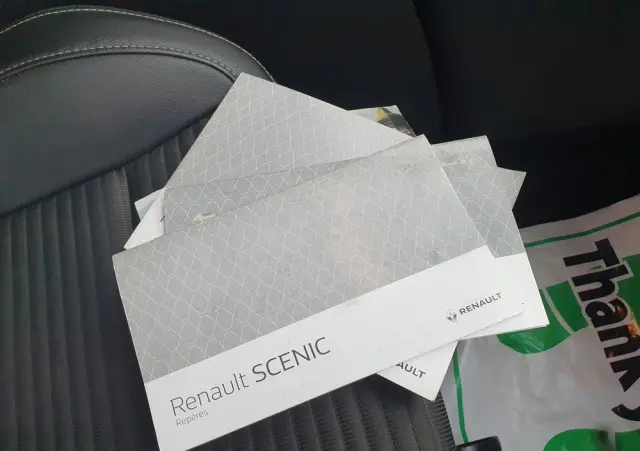 RENAULT Scenic TCe 140 GPF EDC INTENS