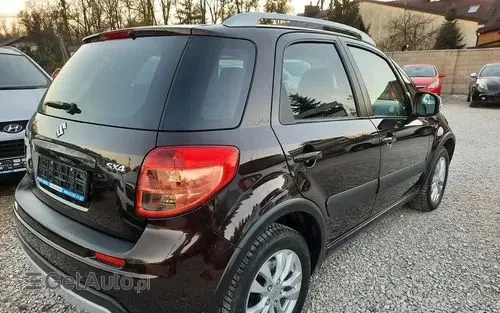 SUZUKI SX4 