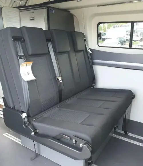 KARMANN-MOBIL Dexter 560 4x4 