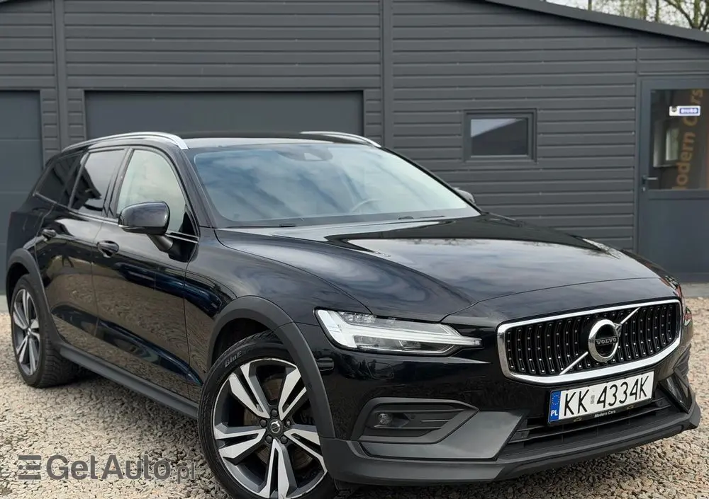 VOLVO V60 Cross Country B4 D AWD Geartronic Pro