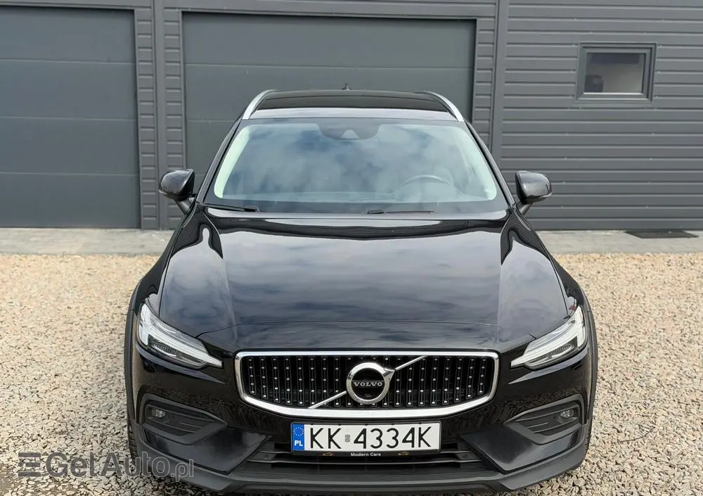 VOLVO V60 Cross Country B4 D AWD Geartronic Pro