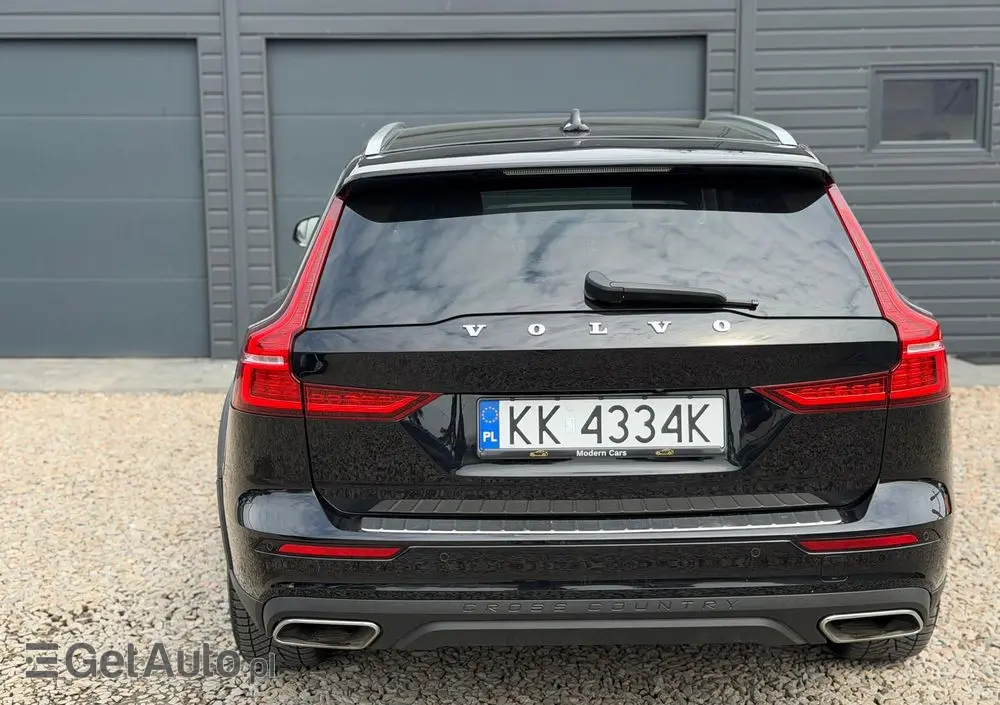 VOLVO V60 Cross Country B4 D AWD Geartronic Pro