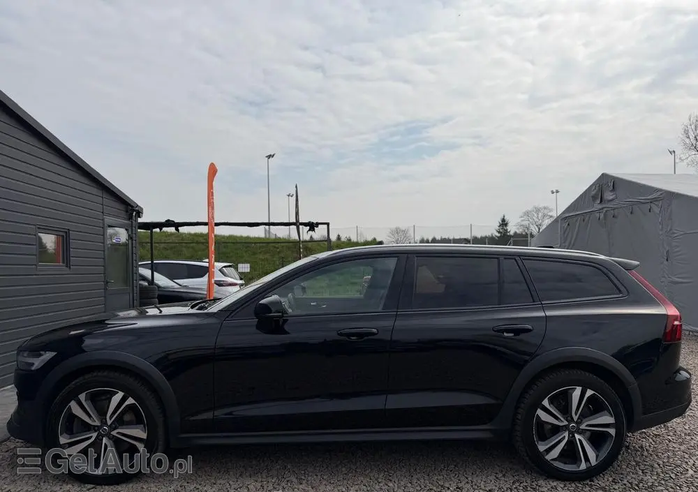 VOLVO V60 Cross Country B4 D AWD Geartronic Pro