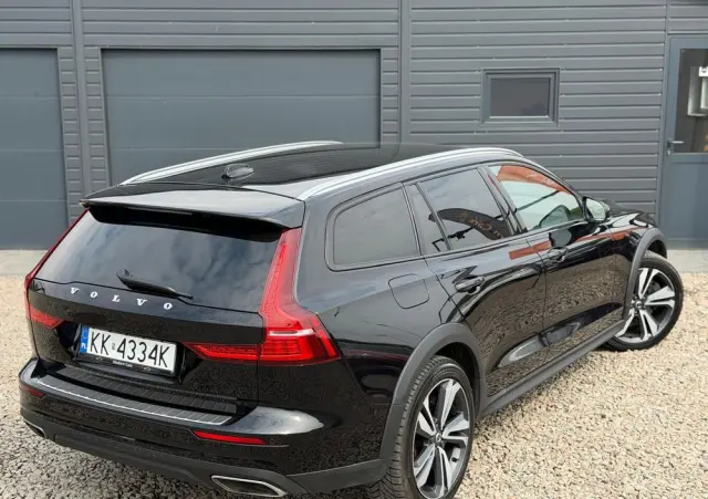 VOLVO V60 Cross Country B4 D AWD Geartronic Pro