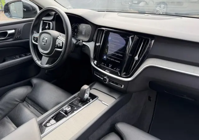 VOLVO V60 Cross Country B4 D AWD Geartronic Pro