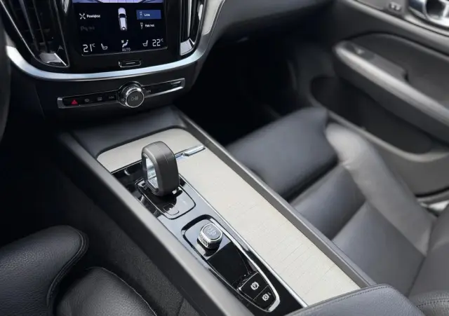VOLVO V60 Cross Country B4 D AWD Geartronic Pro
