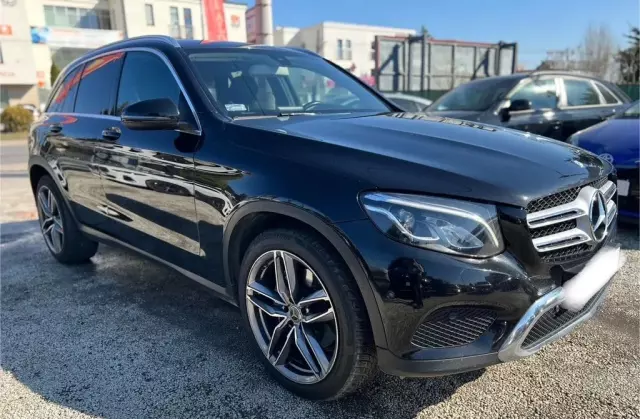 MERCEDES-BENZ GLC 