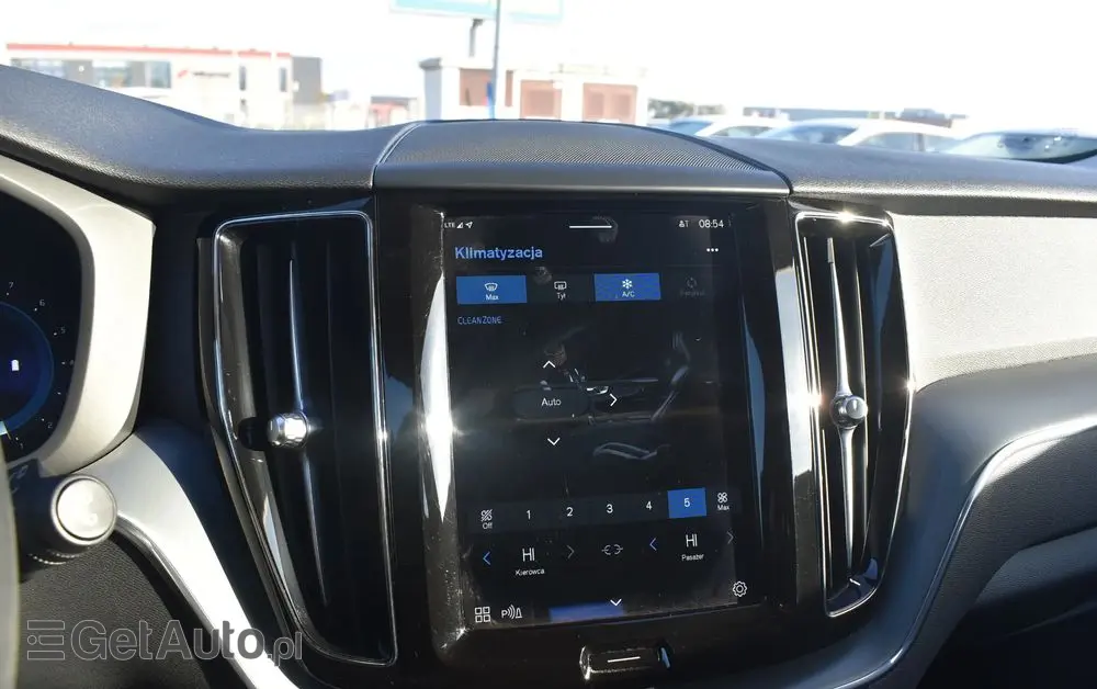 VOLVO XC 60 B4 B Essential