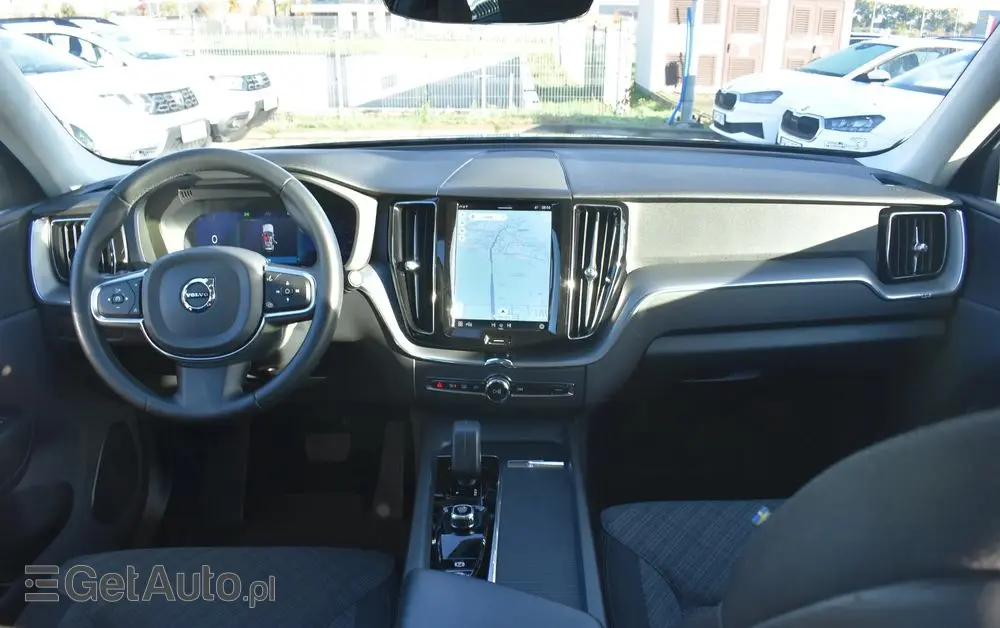 VOLVO XC 60 B4 B Essential