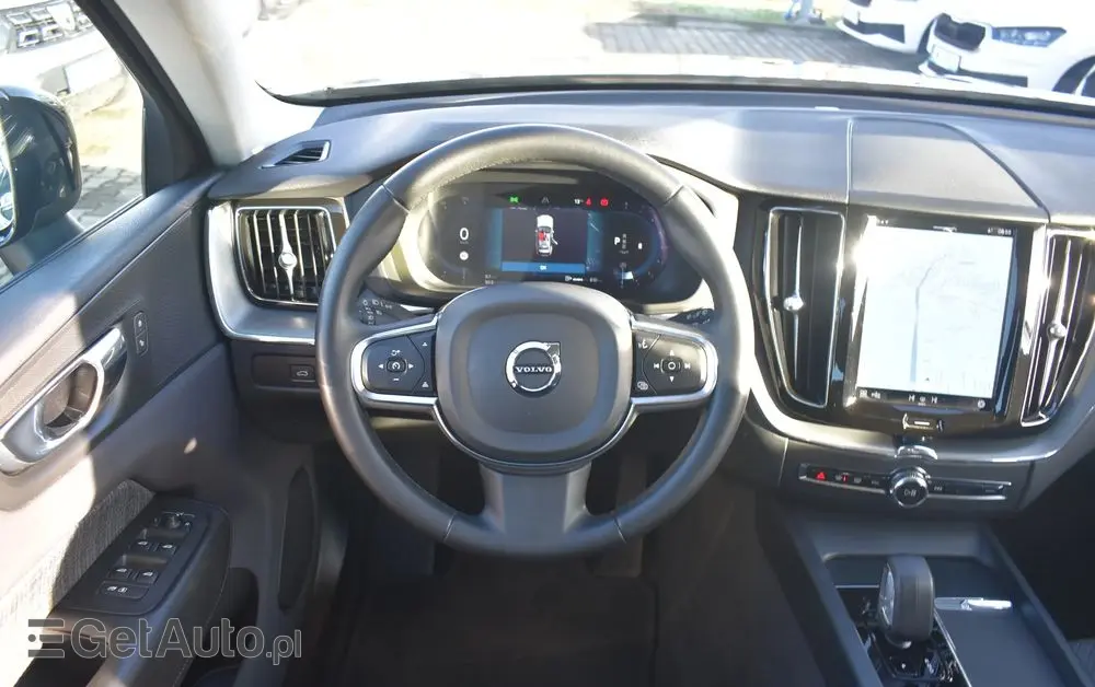 VOLVO XC 60 B4 B Essential