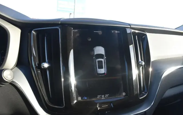 VOLVO XC 60 B4 B Essential