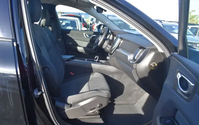 VOLVO XC 60 B4 B Essential