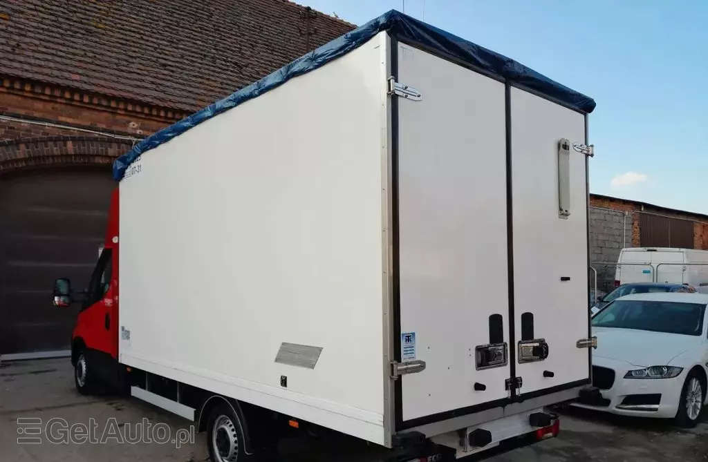IVECO Daily 