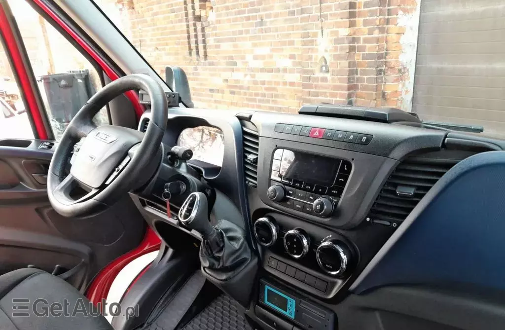 IVECO Daily 