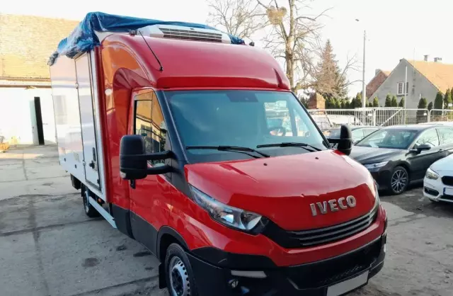 IVECO Daily 