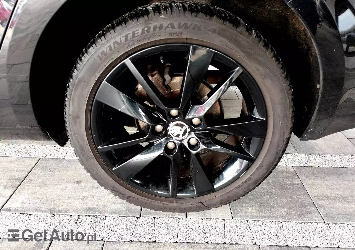 SKODA Octavia 1.6 TDI SCR Style DSG