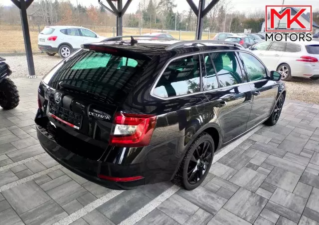 SKODA Octavia 1.6 TDI SCR Style DSG