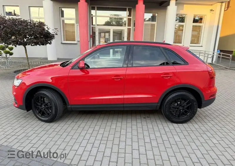AUDI Q3 1.4 TFSI Design S tronic