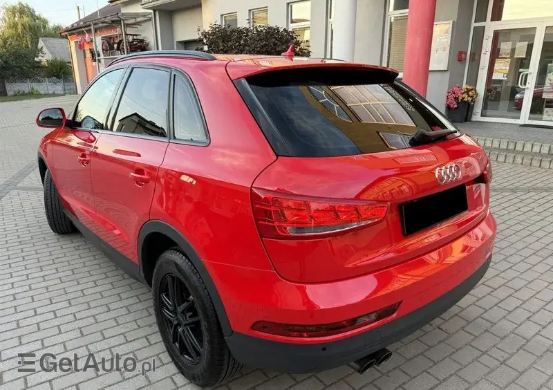 AUDI Q3 1.4 TFSI Design S tronic
