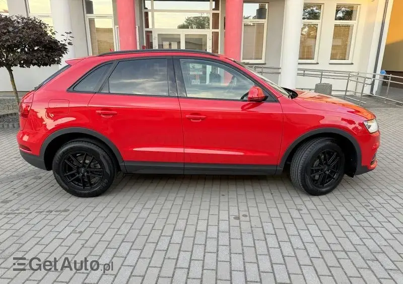 AUDI Q3 1.4 TFSI Design S tronic