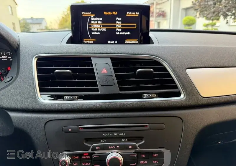 AUDI Q3 1.4 TFSI Design S tronic