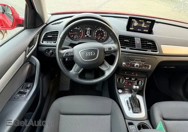 AUDI Q3 1.4 TFSI Design S tronic