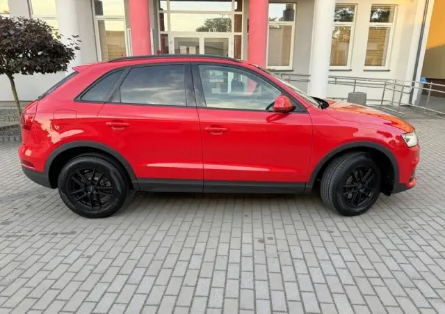 AUDI Q3 1.4 TFSI Design S tronic
