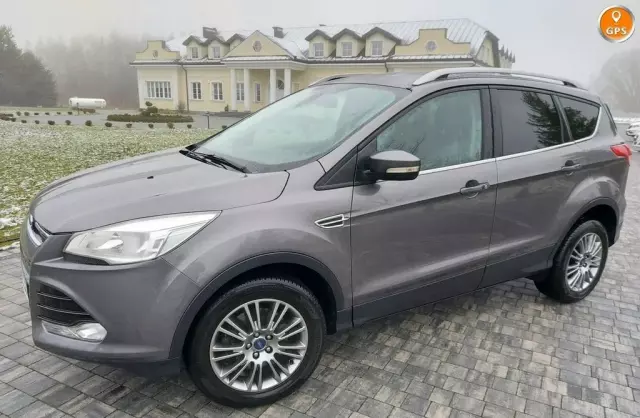 FORD Kuga 