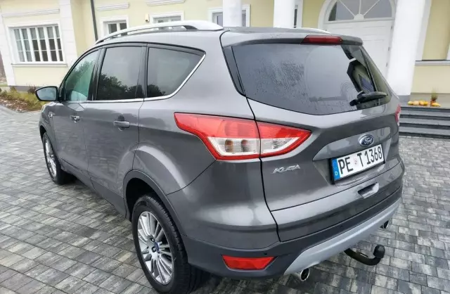 FORD Kuga 