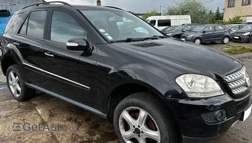 MERCEDES-BENZ ML 