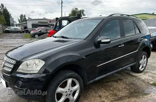 MERCEDES-BENZ ML 