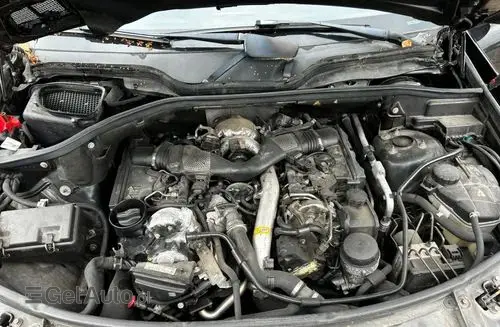 MERCEDES-BENZ ML 