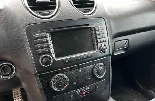 MERCEDES-BENZ ML 