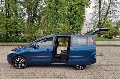 MAZDA 5 