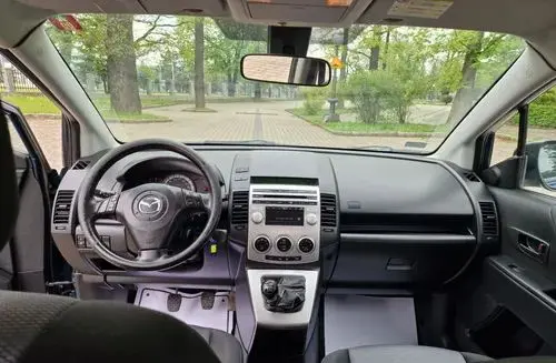 MAZDA 5 