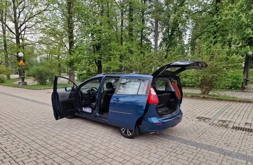 MAZDA 5 