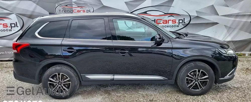 MITSUBISHI Outlander 2.0 2WD Inform