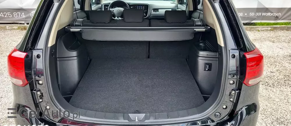 MITSUBISHI Outlander 2.0 2WD Inform