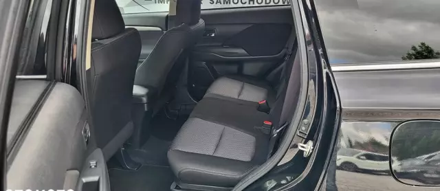 MITSUBISHI Outlander 2.0 2WD Inform