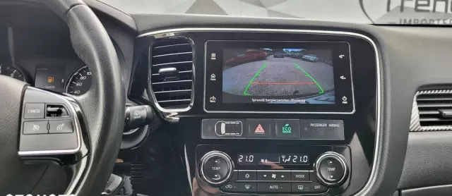 MITSUBISHI Outlander 2.0 2WD Inform