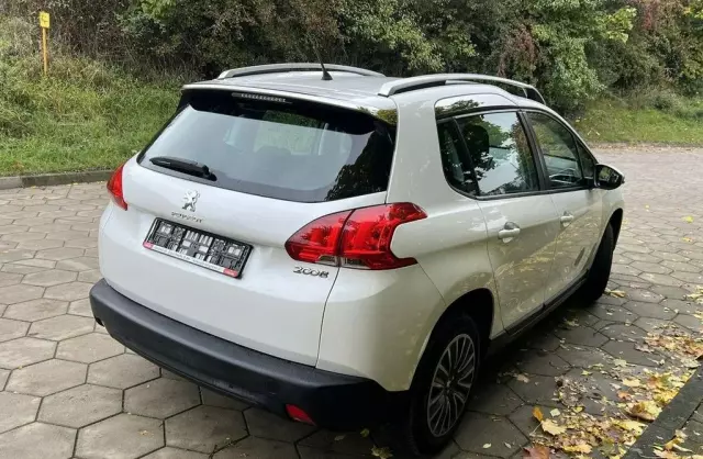 PEUGEOT 2008 