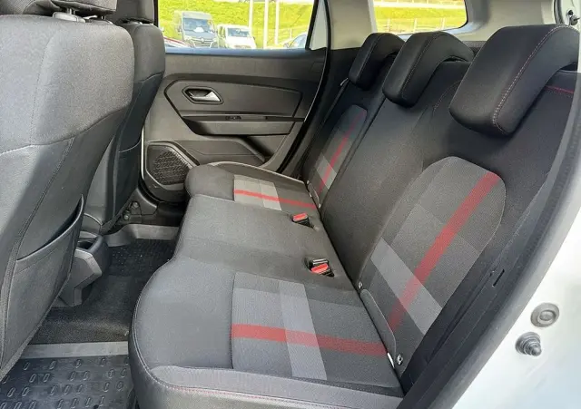 DACIA Duster 1.3 TCe FAP Techroad