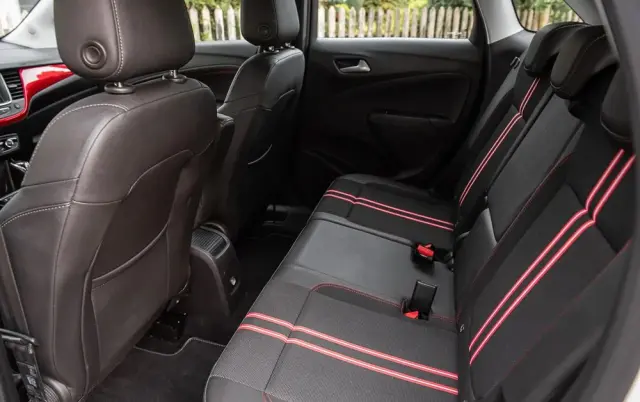 OPEL Crossland 1.5 CDTI GS Line Plus Pack