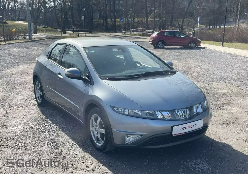 HONDA Civic 1.8i-VTEC Comfort