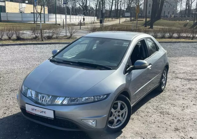 HONDA Civic 1.8i-VTEC Comfort